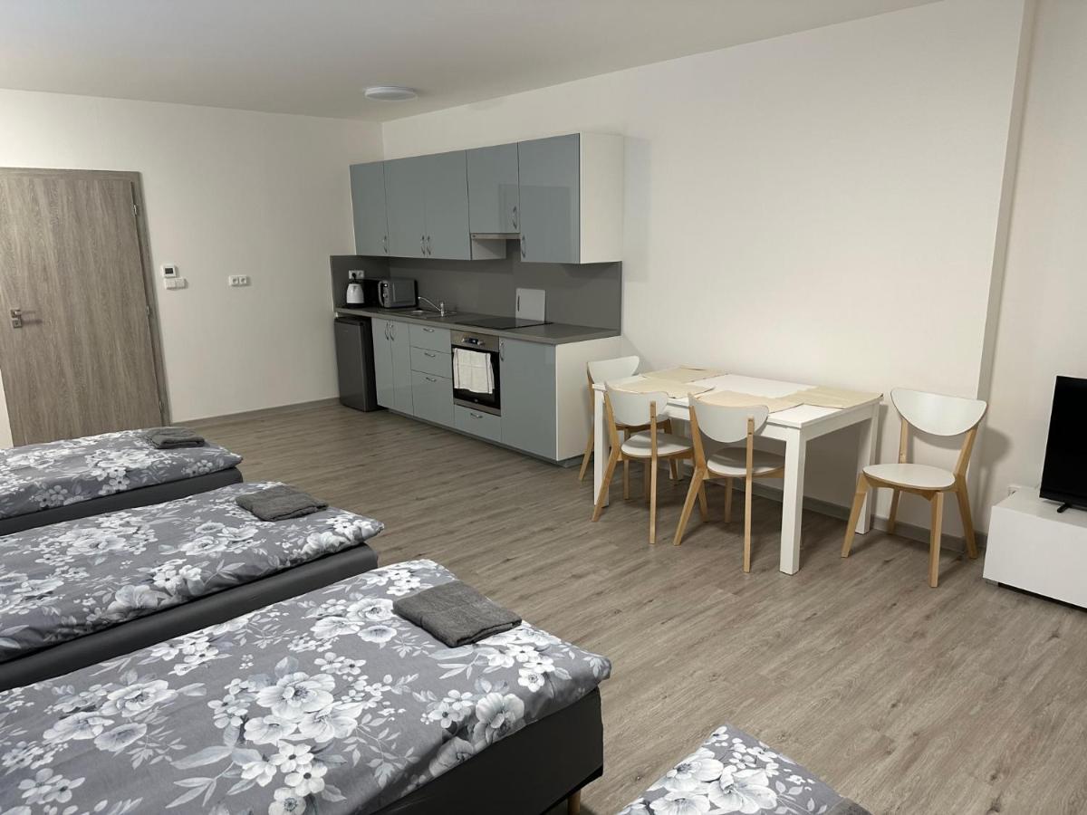 Apartmany Liberty Острава Екстер'єр фото